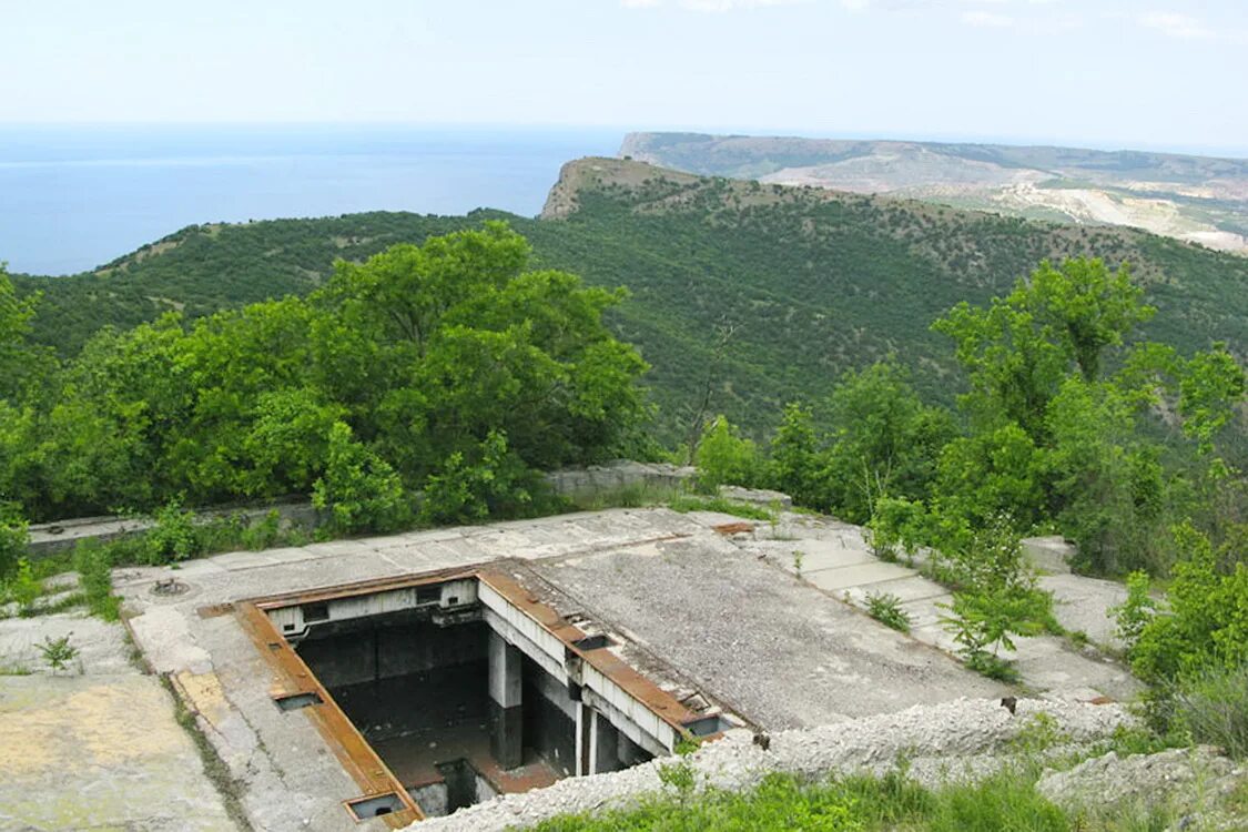 Бункер 100. Береговой ракетный комплекс "утёс" (объект 100). Тестоделитель восход тд-2м. Шпу ракеты ур-100. Бункер ссср пейнтбол.