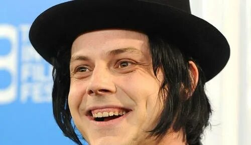 Jack white no name. Jack white. джек уайт улыбается. jack white в молодости. джек уайт в молодости.
