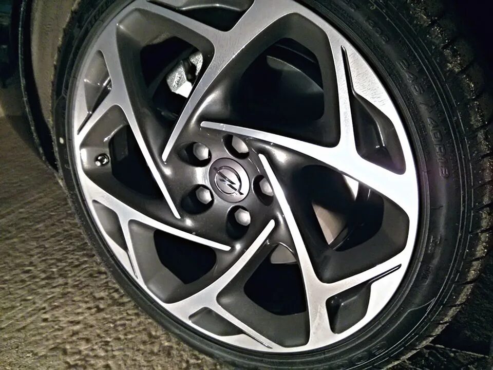 Диск опс. Диски опель инсигния r19. диски opel insignia opc. оригинальные диски опель инсигния. оригинальные диски опель инсигния 19.