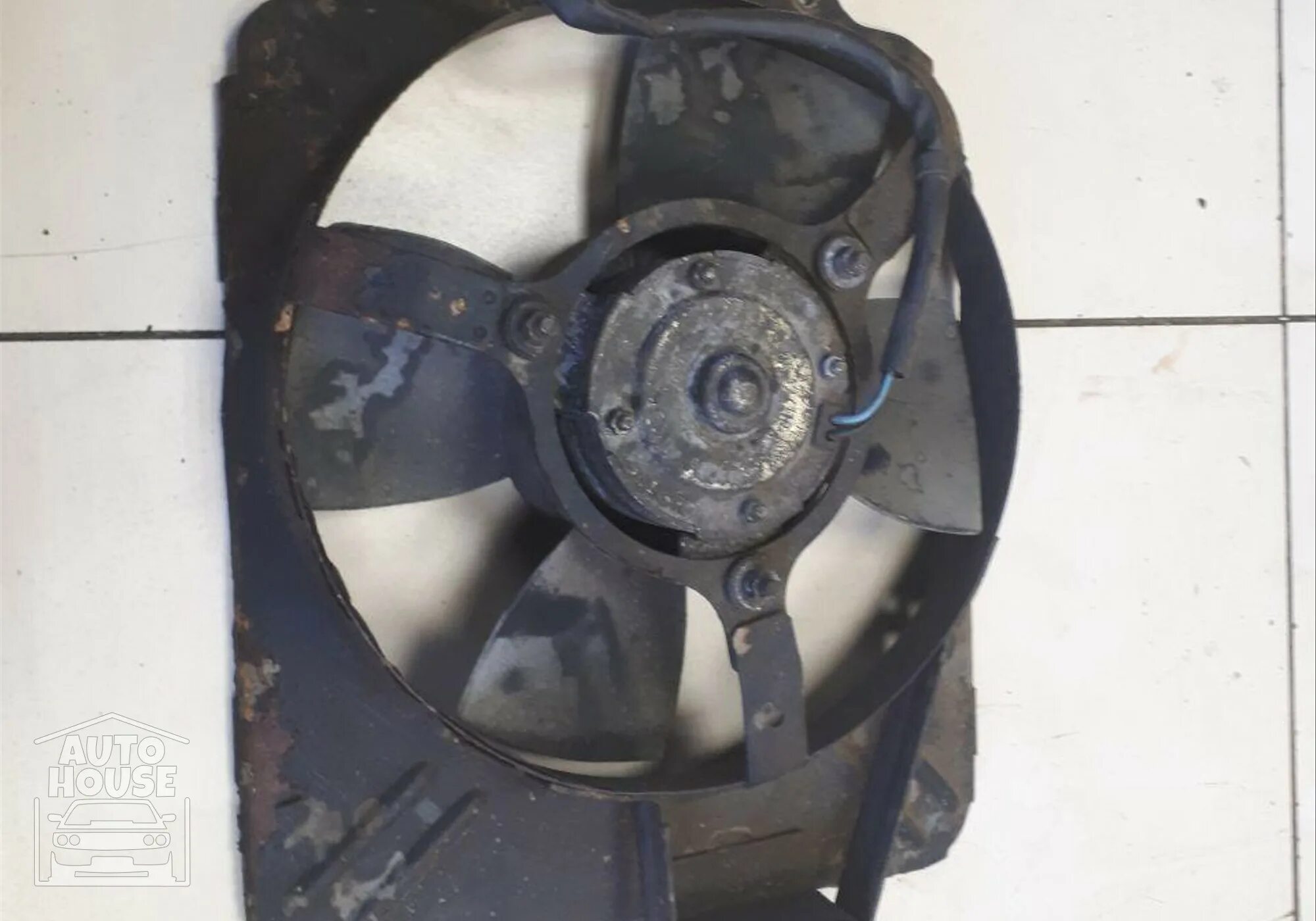 Вентилятор охлаждения радиатора ваз 2107. Вентилятор радиатора 2107 инжектор. Вентилятор охлаждения радиатора ваз 2107. Электровентилятор 2107. Вентилятор радиатора ваз 2107.