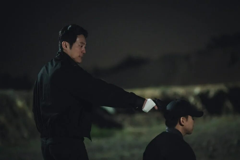 Квон хва ун — сон ё хан. Сон е хан дорама мышь. Ли сын ги мышь. Дорама мышь про адвоката. Квон хан ун.