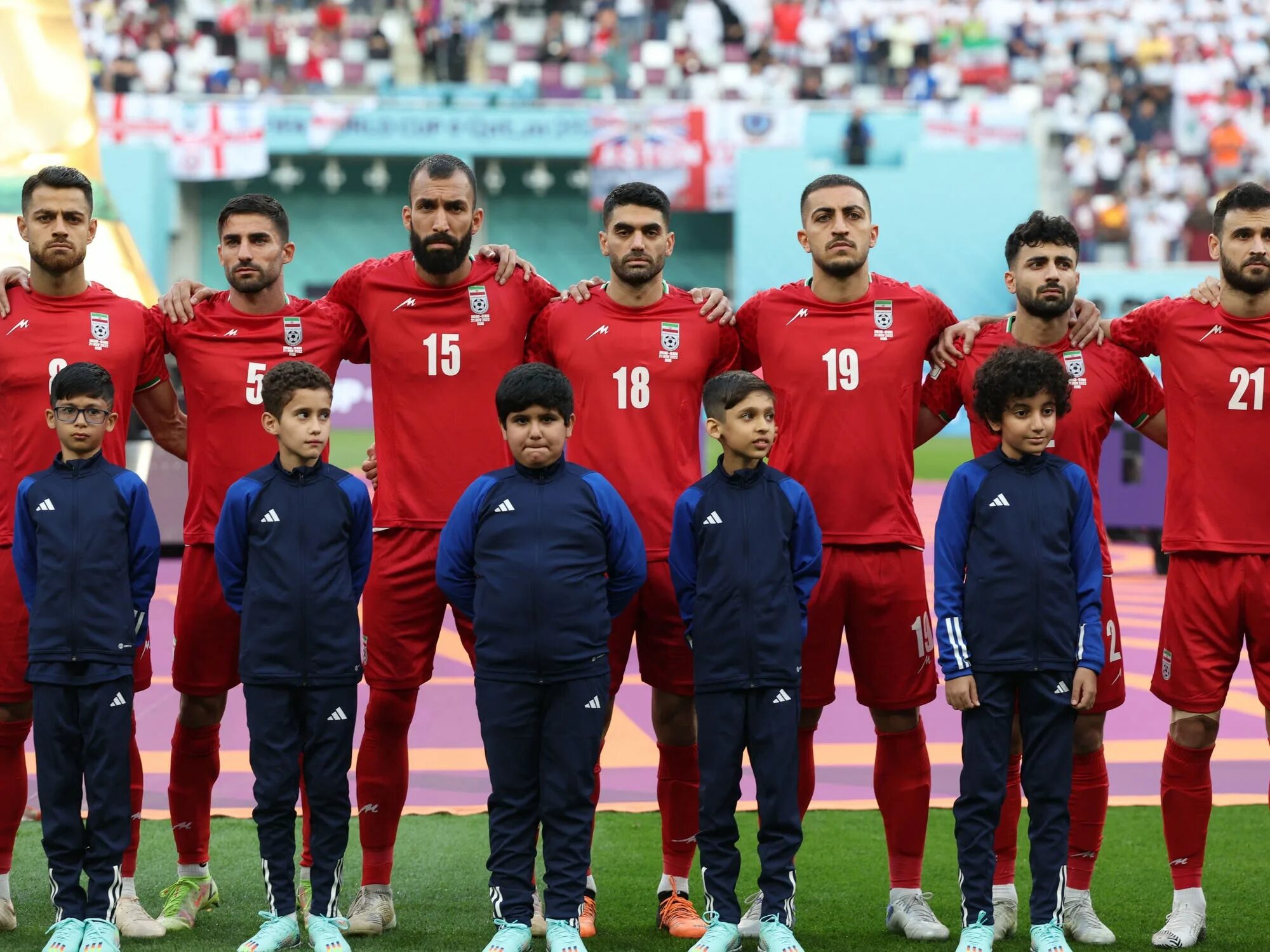 Самый длинный национальный гимн в мире. Иранские футболисты. Сборная Ирана по футболу. Иранцы футболисты 2022. Сборная Ирана по футболу 2022.