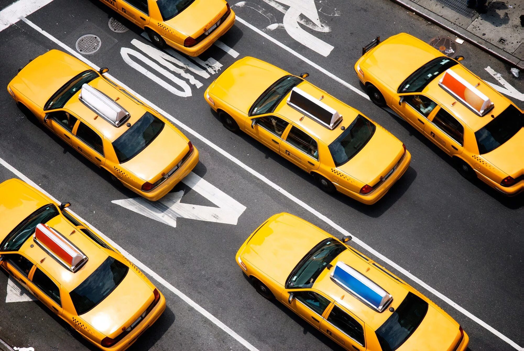 Как играть в желтую машину. Автомобиль «такси». Машина сверху. Машина "такси". Автомобиль вид сверху.
