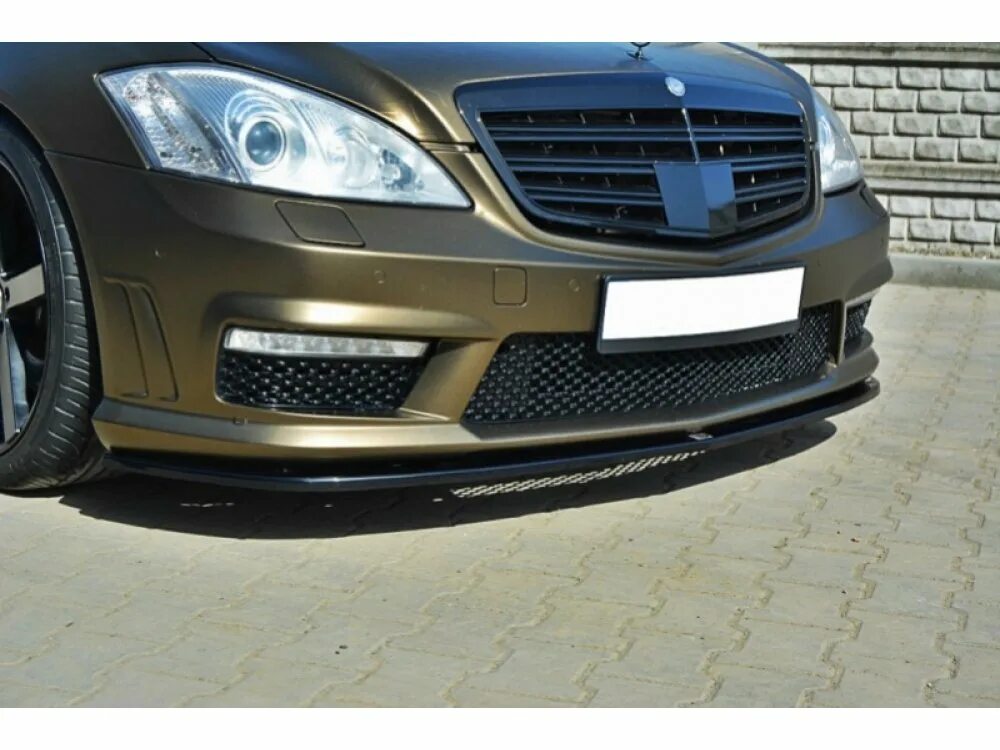 Передний диффузор. W221 бампер передний amg. бампер mercedes w221 amg. сплиттер 221 amg. сплиттер mercedes 221.