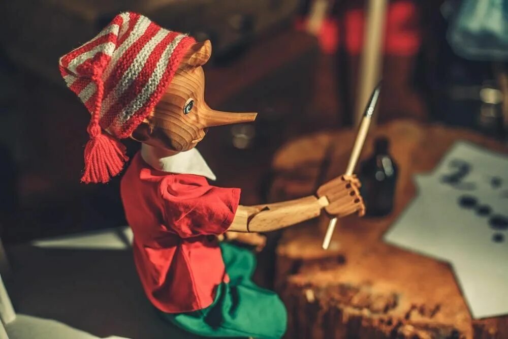 Буратино и пиноккио. Музей буратино в москве. Музей буратино-пиноккио 2-я парковая. Дом сказок «жили-были» и «музей буратино-пиноккио. Музей буратино-пиноккио 2-я парковая.
