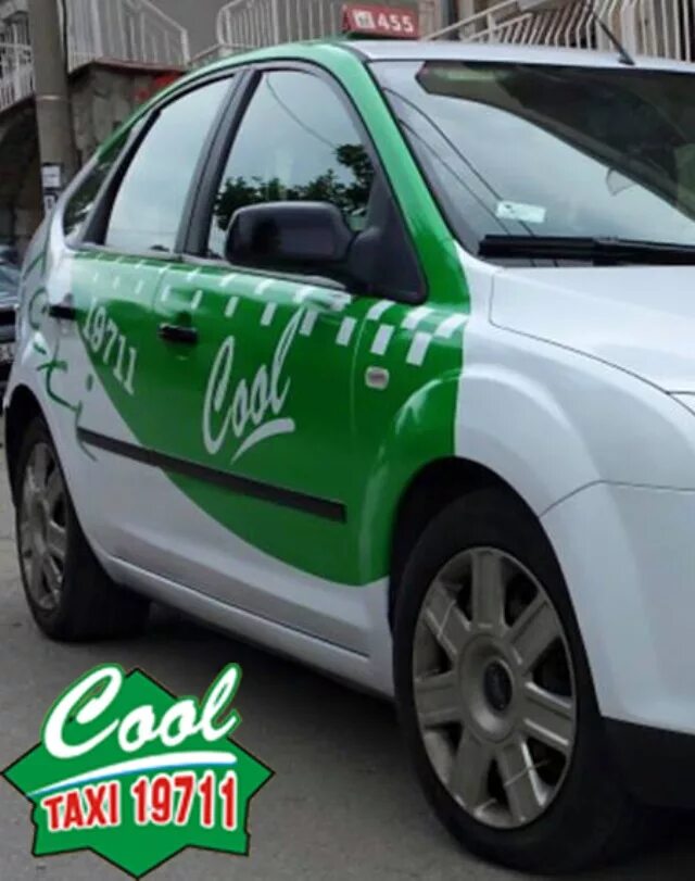 Такси коол. Желтое такси. Такси коол. Такси турция стамбул. Ушатанное такси.
