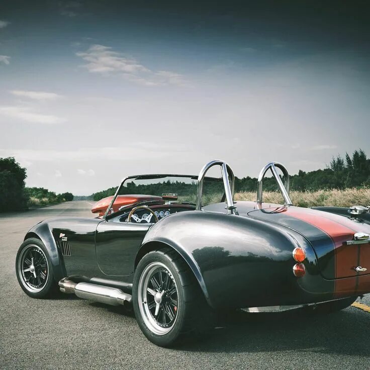 Classic 1966 Shelby Cobra 427 - Vintage Car Maintenance and Restoration