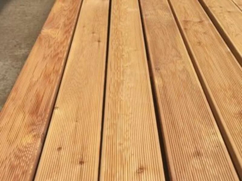 Террасная доска вельвет лиственница вс. Палубная доска лиственница 28х142 мм. Доски террасные 28x120, скругление r10, лиственница. Доска лиственница палубная 28х140х3000 прима. Палубная доска сорт вс.