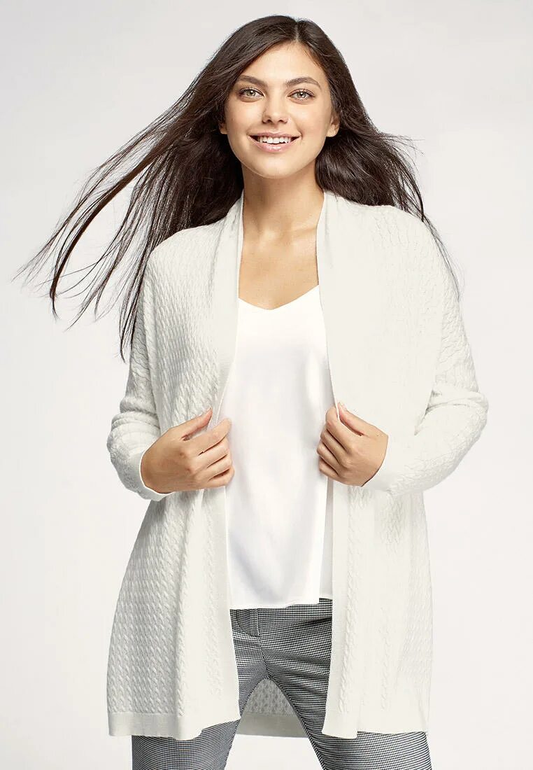 Кардиган белый оджи. Кардиган белого цвета. Кардиган woolrich женский белый. Кардиган белого цвета. Oliver кардиган.