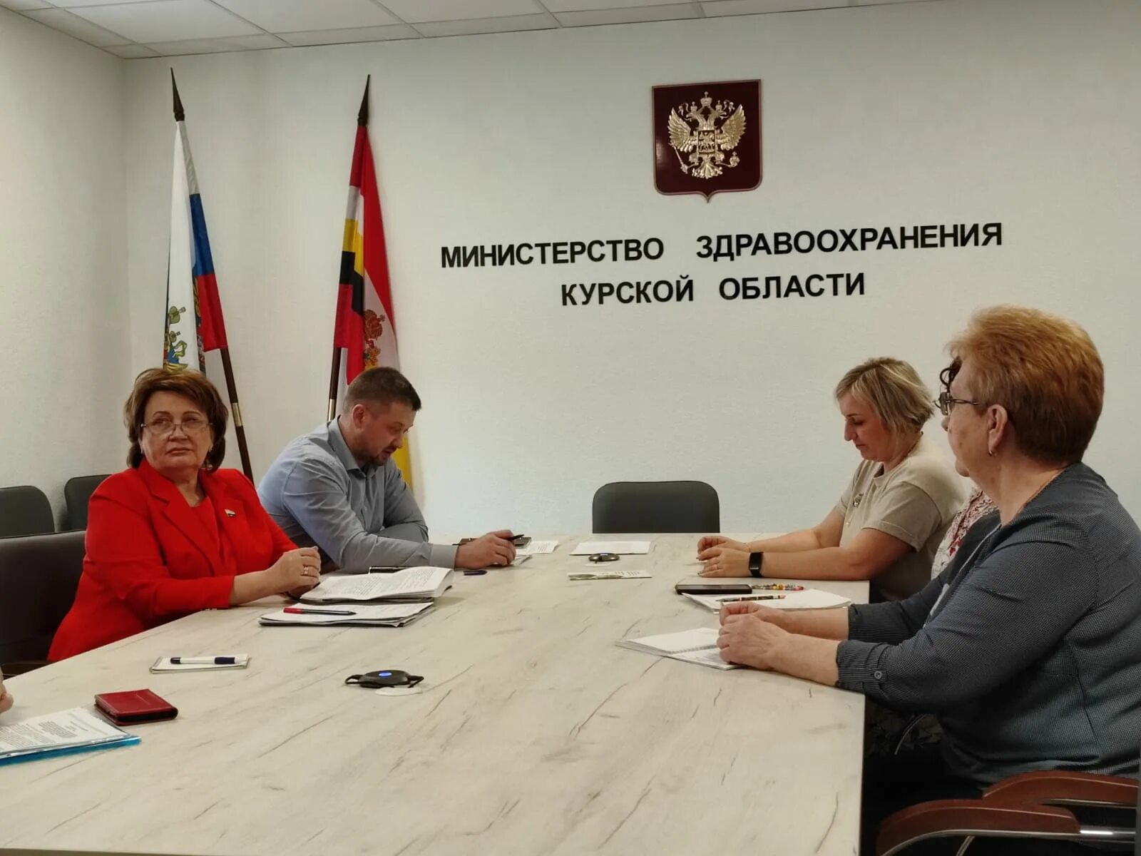 3 горбольница курск паллиативное отделение. Здравоохранение курск телефон. Здравоохранение курск телефон. Здравоохранение курск телефон. Председатель комитета здравоохранения курской.