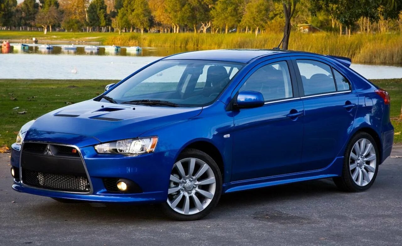 Митсубиси 10 хэтчбек. Mitsubishi lancer 10 хэтчбек. митсубиши лансер 10 хэтчбек. митсубиси лансер 10 спортбэк. митсубиси лансер 10 хэч.