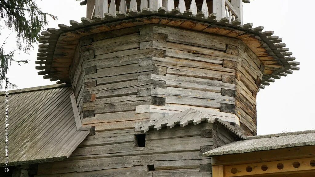 восьмерик в деревянной конструкции. восьмерик на четверике в архитектуре это. в клеть сруб. сруб на который ставился восьмерик 8 букв. шатровая архитектура древней руси.