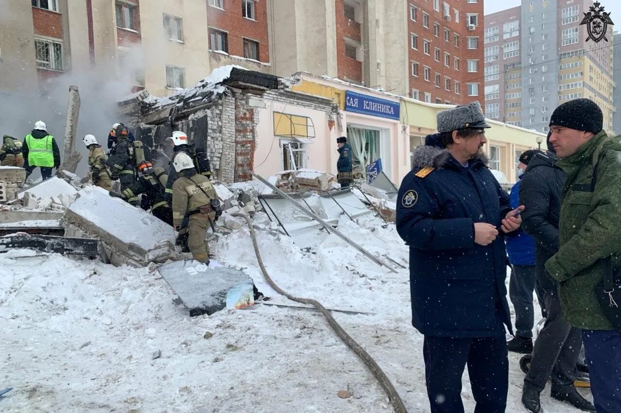 Взрыв газа Мещерский бульвар. Взрыв на Мещере Нижний Новгород. Взрыв газа в пятиэтажке в Нижнем Новгороде. Нижний Новгород взрыв газа на Мещере.