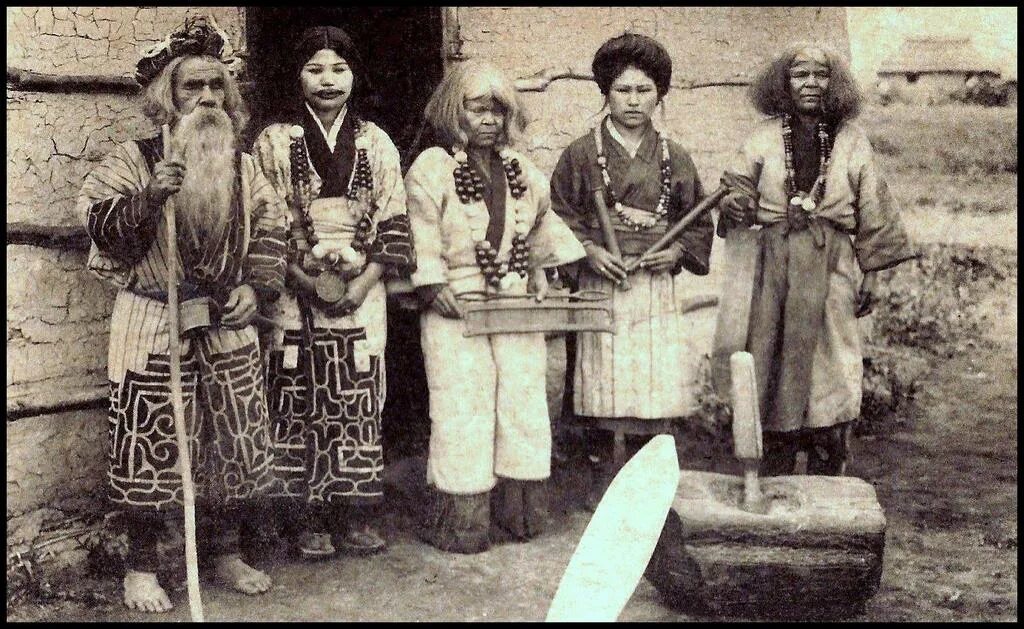 Музыка айнов. Остров хоккайдо айны. Одежда айнов. Тонкори. Музыка айнов.