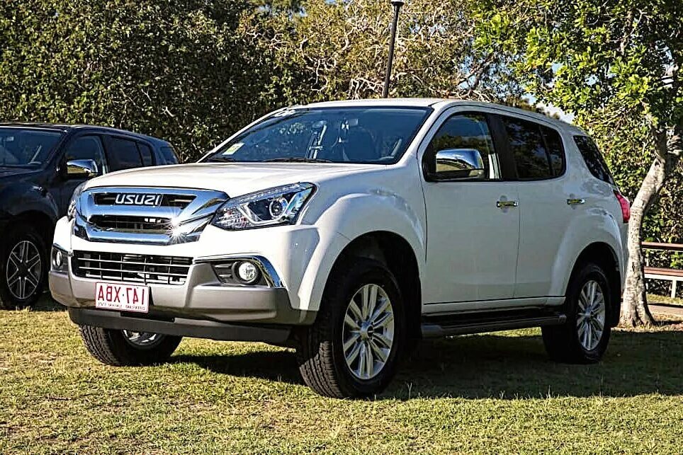 Isuzu mu-x 2017. Isuzu MUX. Isuzu mu. Isuzu MUX 6.