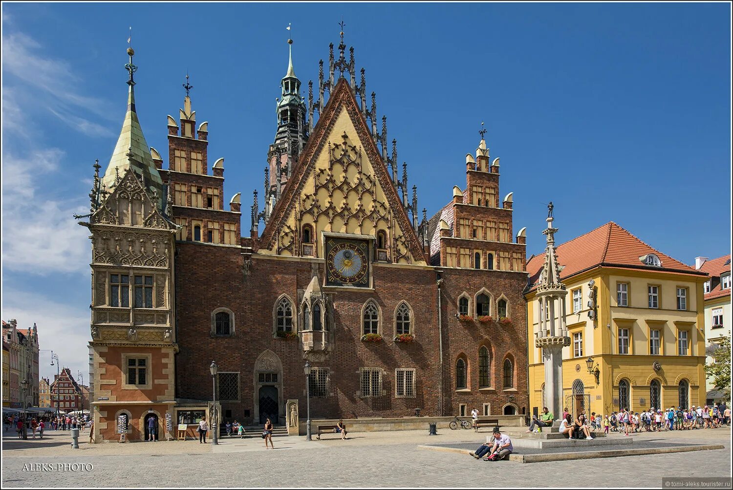 The most beautiful castles in Poland - YouTube