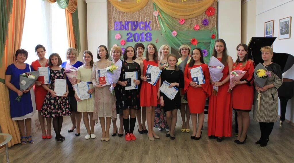 Сайты школ североморска. Североморск 3 школа. 8 школа североморск. мбоу сош школа 8 североморск-3. музыкальная школа североморск 3.