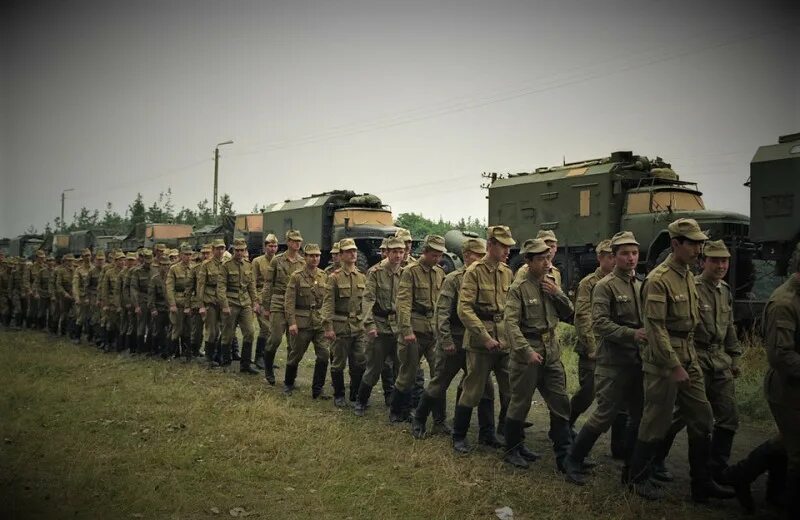 Вывод войск ссср из германии. Вывод советских войск из Германии 1990. Вывод советских войск из Польши. Западная группа войск. Вывод войск из Германии.