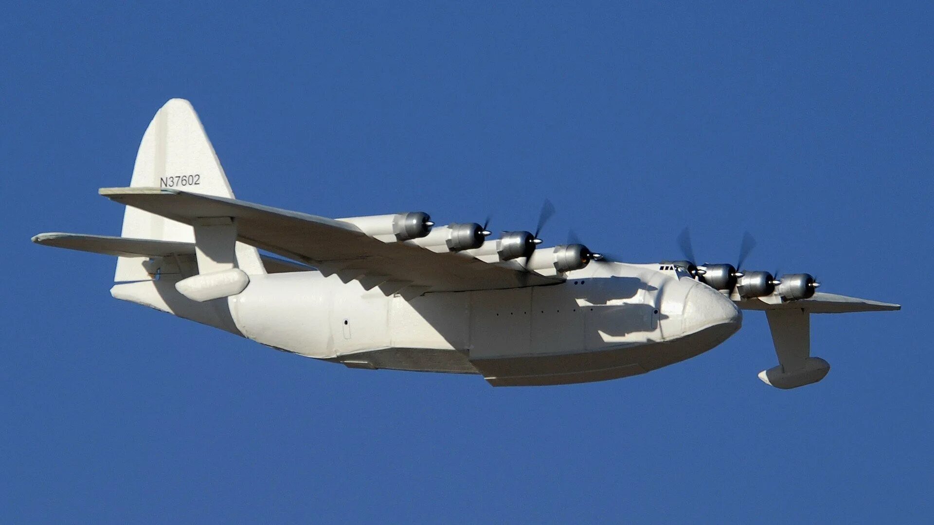 Бе-200 гидросамолёт. 4 воздушных судна. 4 воздушных судна. 4 воздушных судна. Самолет ил-62м.