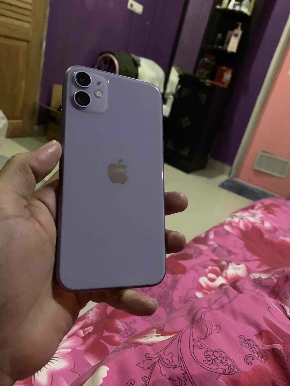 Айфон 11 в домашних условиях. Iphone 11 64gb Purple. Айфон 12 Промакс фиолетовый. Айфон 11 Промакс фиолетовый. Iphone 11 128gb Purple.