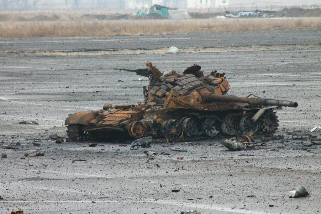 Разрывали танками