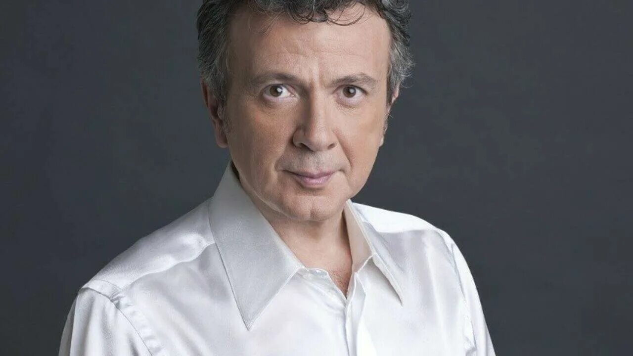 Сколько лет итальянскому певцу пупо. Энцо гинацци пупо. Сколько лет итальянскому певцу пупо. Пупо 2022. Пупо итальянский певец.