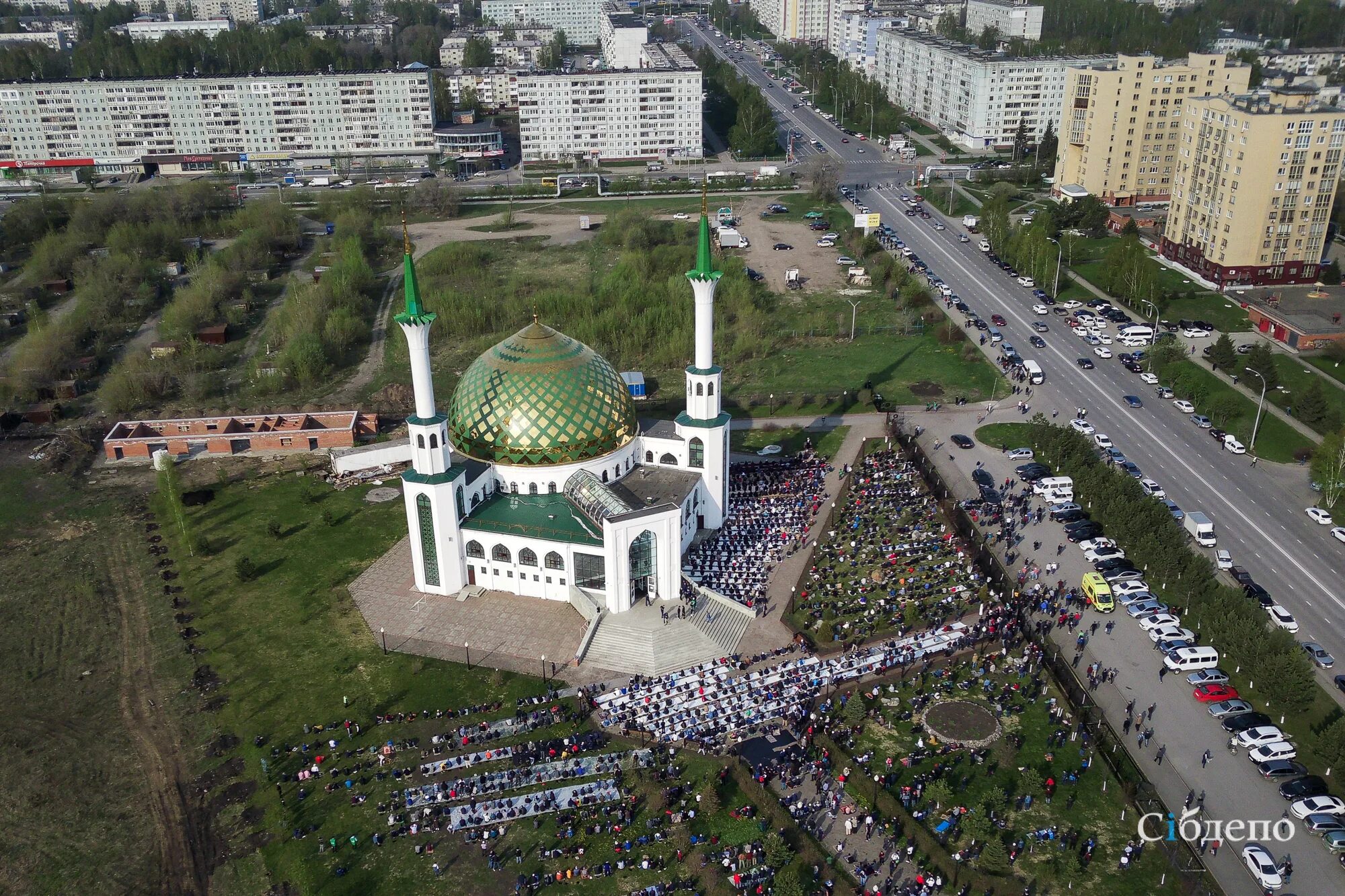 Когда праздник ураза в дагестане. Ураза байрам в Башкирии. Мусульмане Кемерово. Ураза-байрам 2023 Москва Центральная мечеть. Рамадан Новокузнецк.