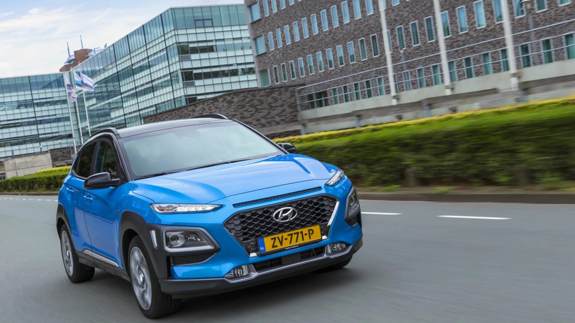 Hyundai Kona 2020. Hyundai Kona 2018. Hyundai Kona Hybrid 2020. Hyundai Kona Hybrid 2019.