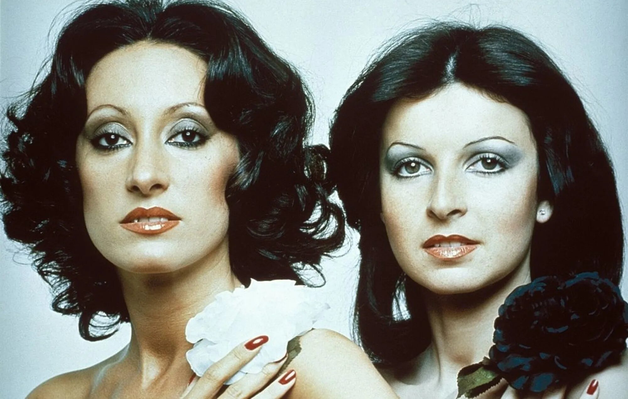 Baccara дуэт. Группа baccara. Группа baccara. New baccara. Группа baccara.