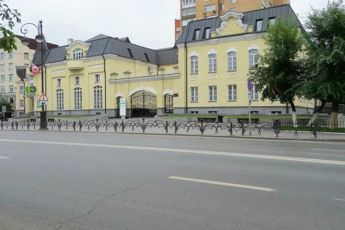 Первомайская ул., 1а - Тюмень