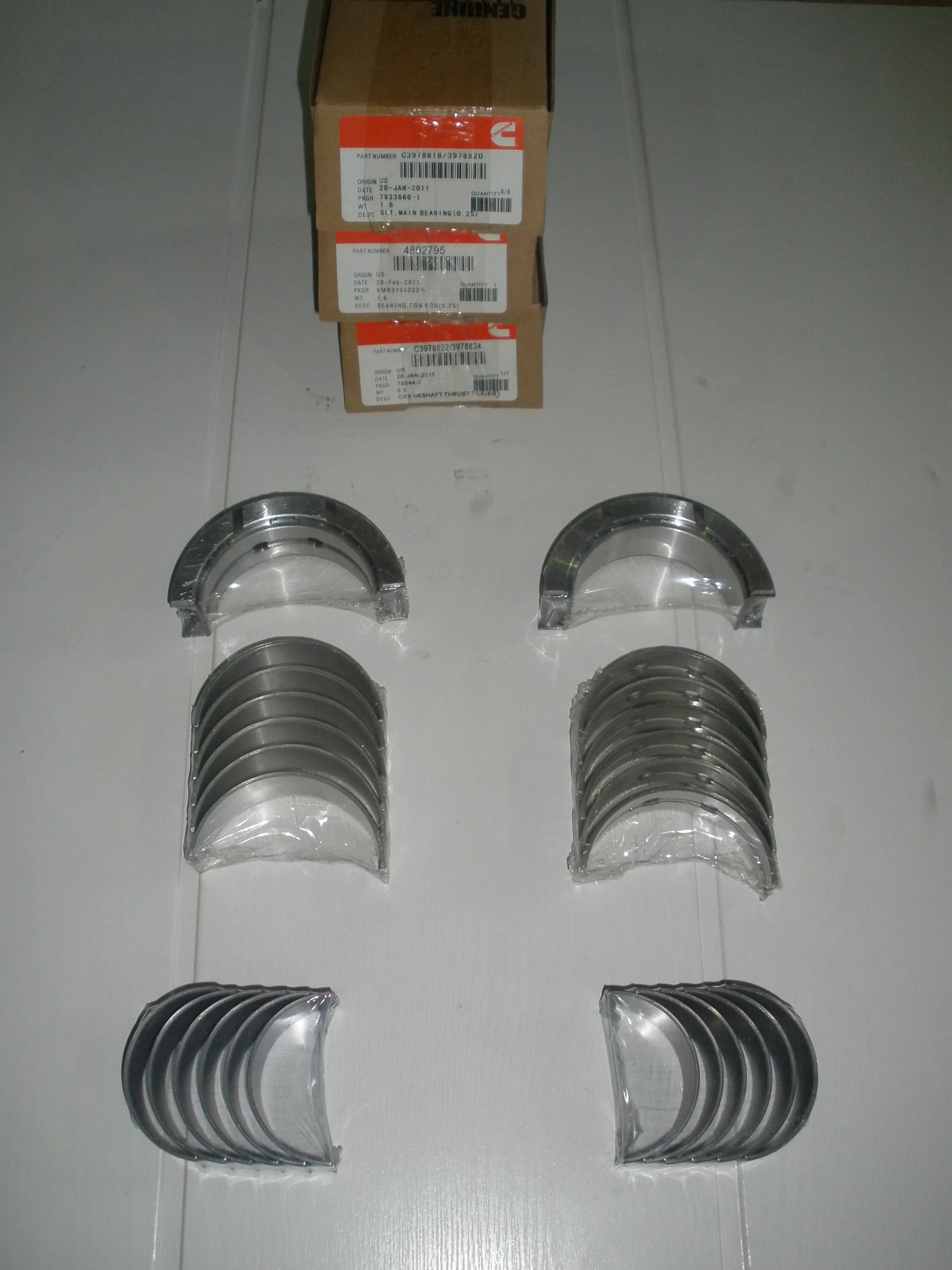 8 oem. Вкладыш коренной комплект камминз 2. Вкладыши коренные камминз 3. 8 комплект. 8.