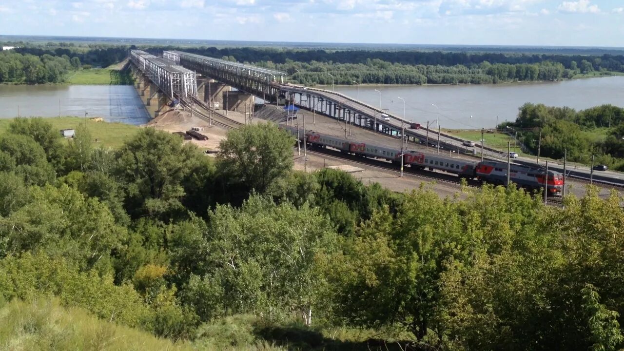 ЖД мост Барнаул. Старый мост Барнаул. Мост Барнаул в Барнауле старый. Железнодорожный мост через Обь Барнаул. Обь жд