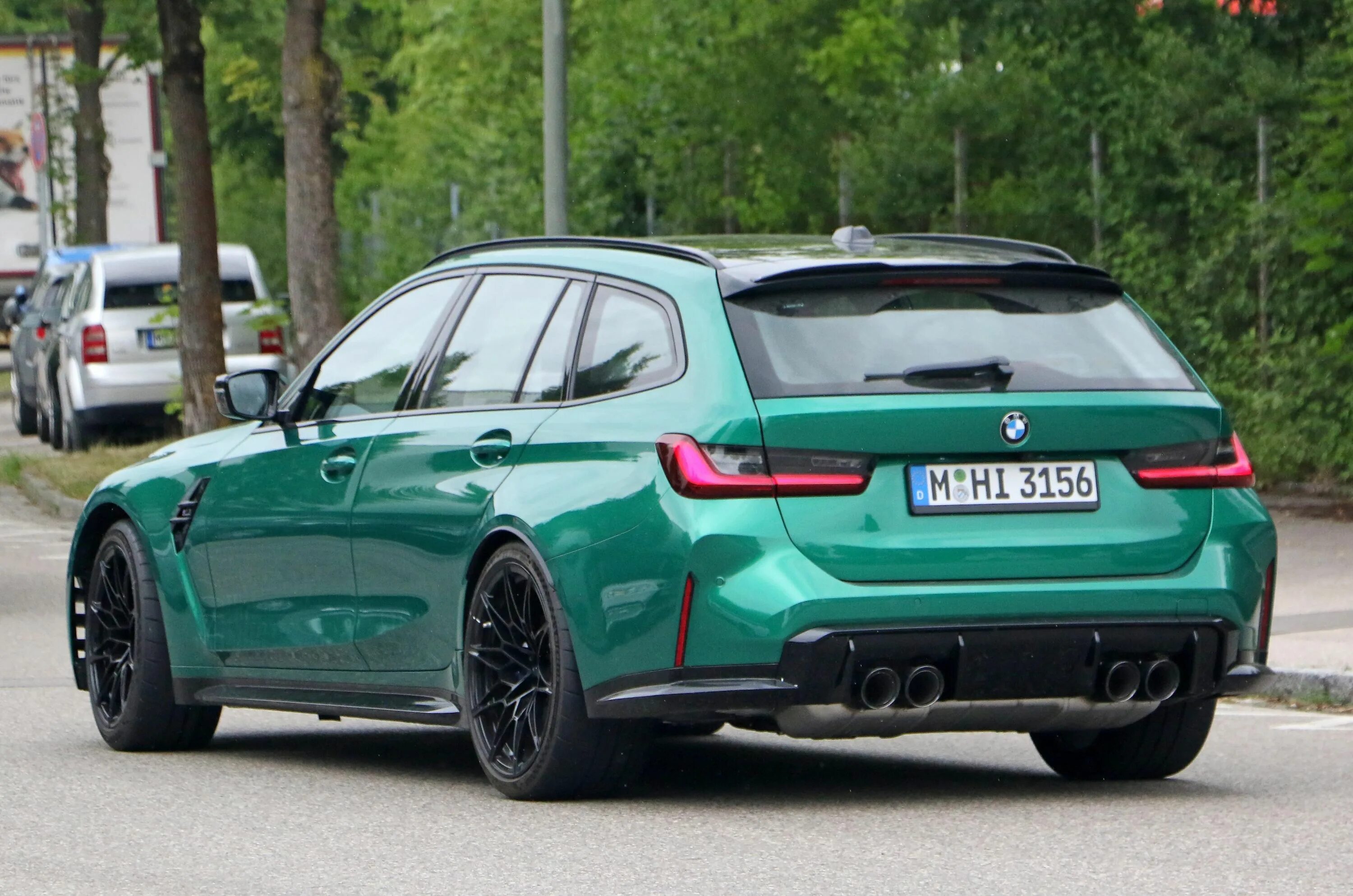 BMW представила M3 Touring - самый быстрый универсал Нюрбургринга - Афиша Ташкен