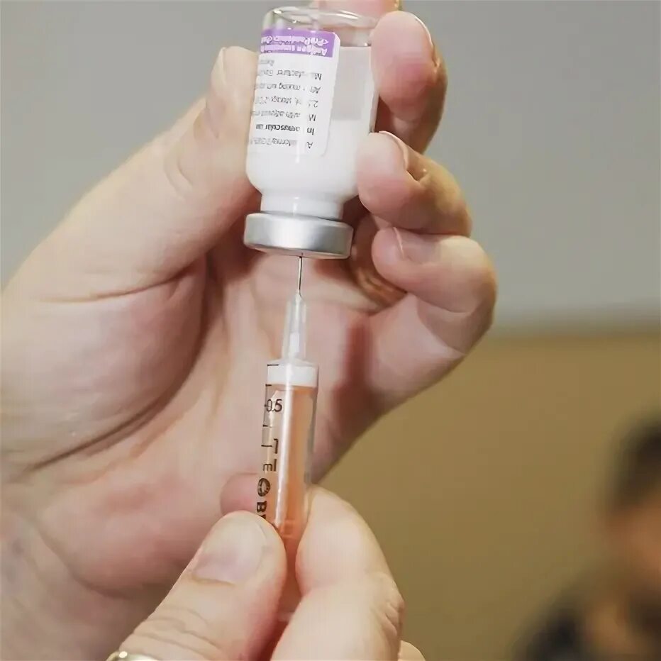 Акдс в 1 5. Акдс вакцина. шприц для акдс. цвет вакцинации акдс.