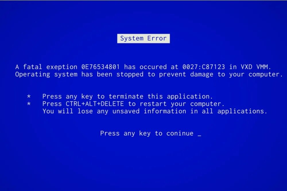 Fatal error require once. Фатал еррор. ошибка fatal error. fatal error виндовс. фатальная ошибка виндовс 10.