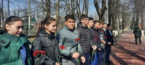 Героев 15