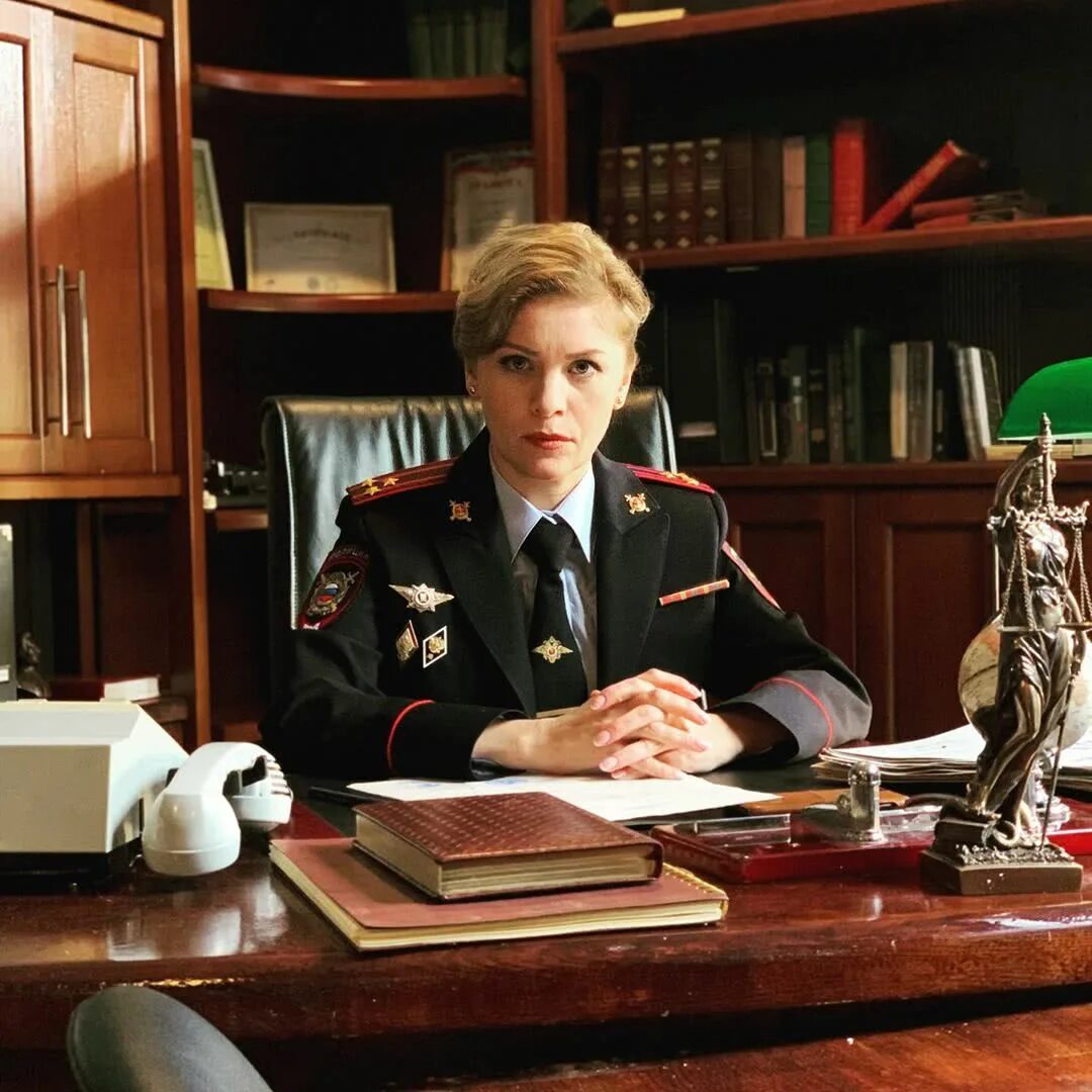 сериал след патологоанатом. антонова фэс. след патологоанатом актриса. след досье. анна данькова в сериале след.