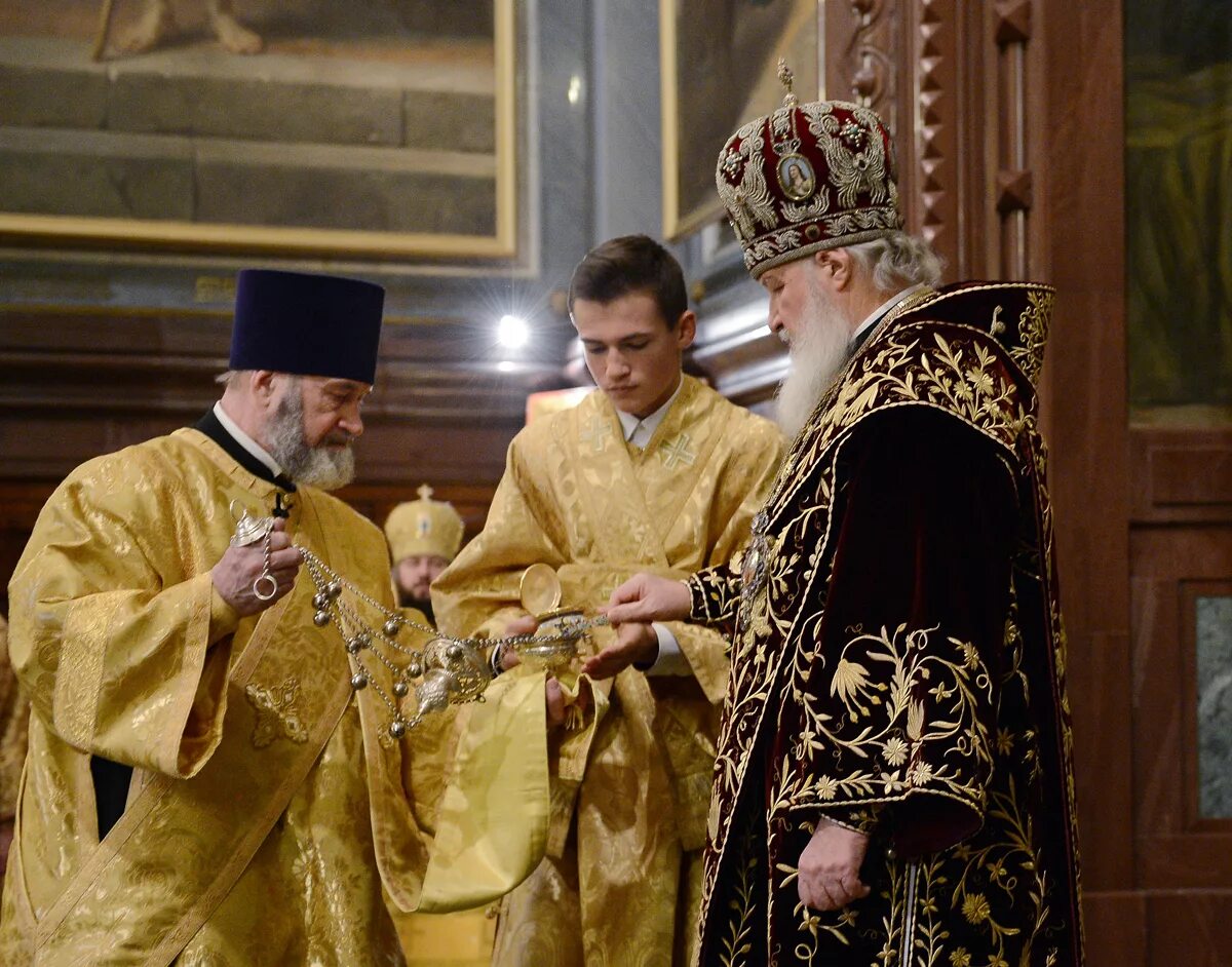 лица рпц. патриаршая летопись. архимандрит филарет москва храм троицы в листах. патриарх кирилл официальное фото. патриаршая летопись.