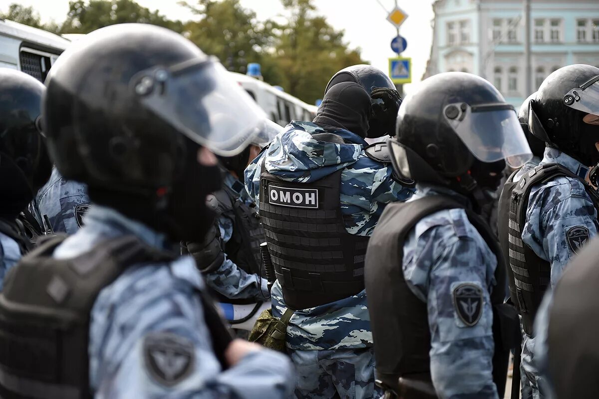 Как стать омоном