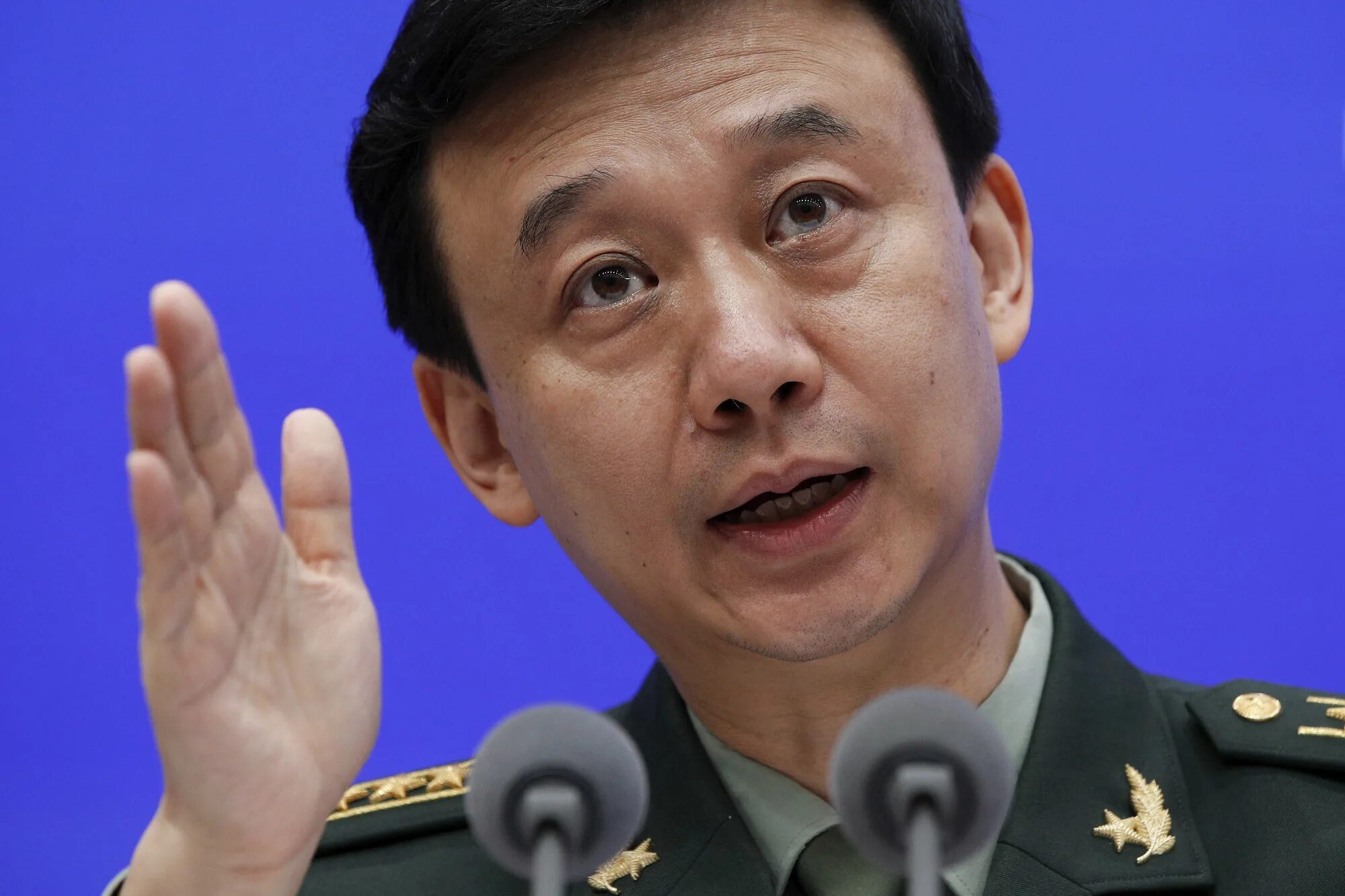 У Цянь Министерство обороны Китая. Представитель Минобороны КНР Тань кэфэй.