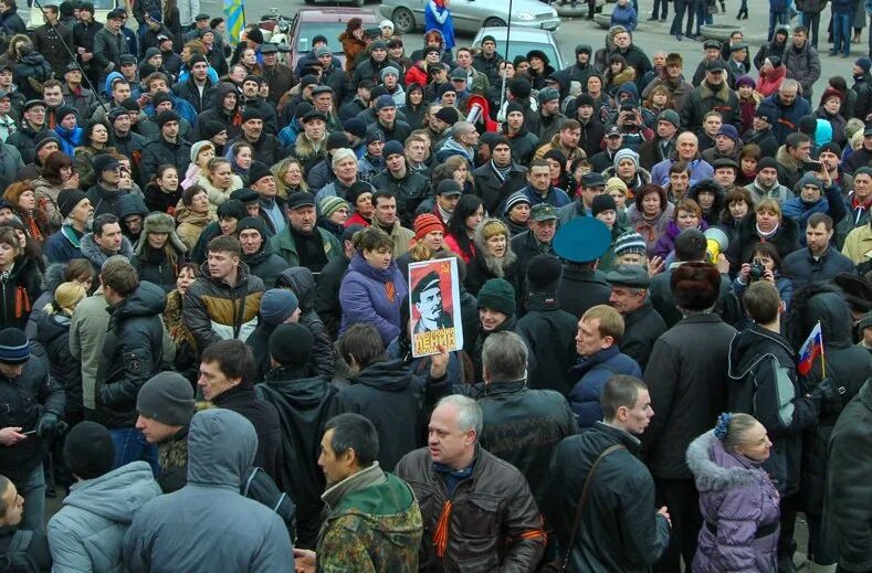События в днепропетровске. Днепропетровск русская весна 2014. События в днепропетровске. Днепропетровск 2014 митинг антимайдан. Ситуация в днепропетровске на сегодняшний день.