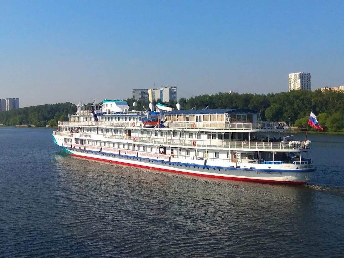 Теплоход герцен самара. Теплоход трехпалубный речфлот. Теплоход из самары 2024. Пароход волга дрим. Теплоход из самары 2024.