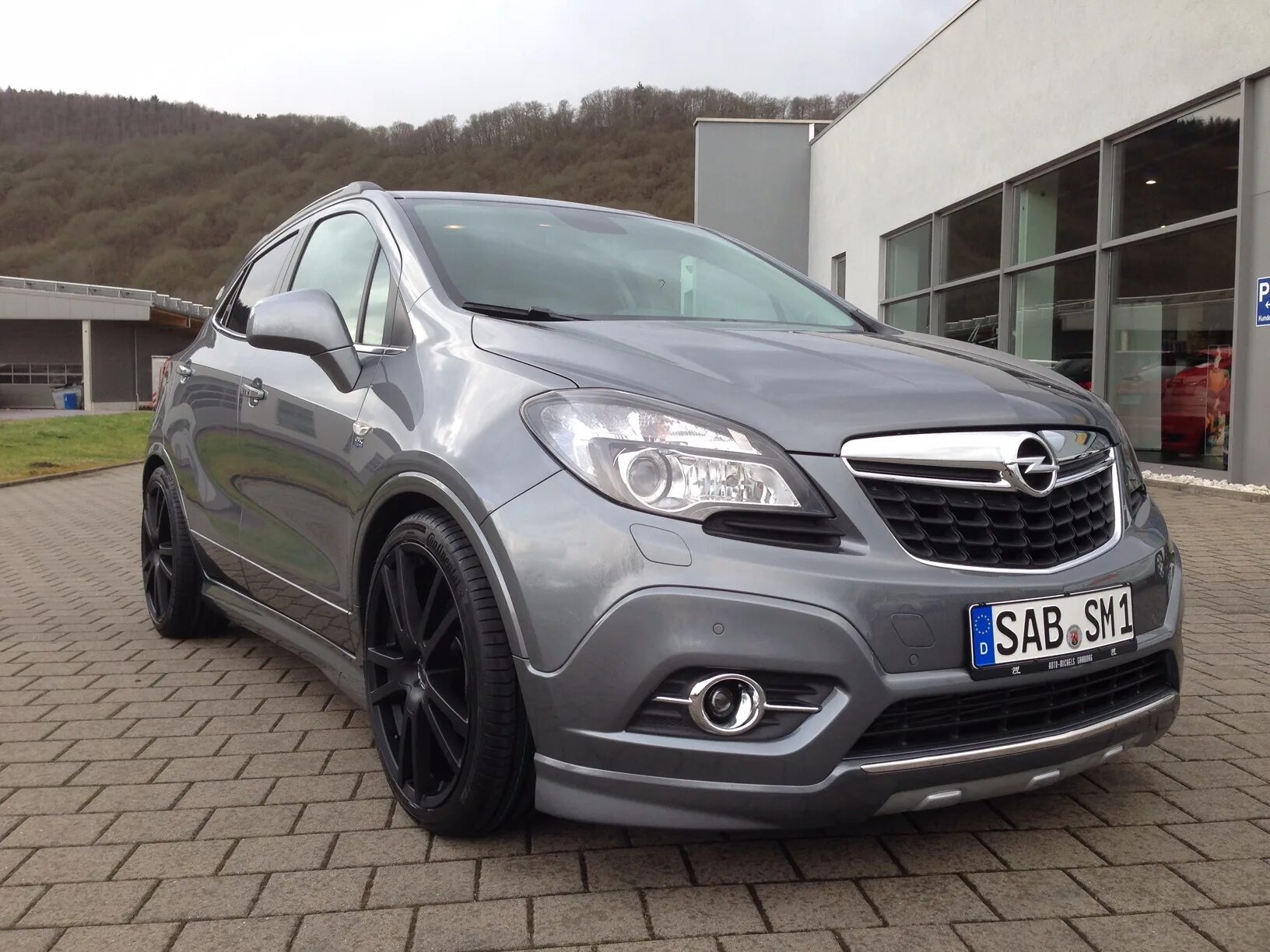 Opel Mokka OPC. Опель Мокка диски r19. Opel Mokka OPC line. Обвес Opel Mokka. Opel line