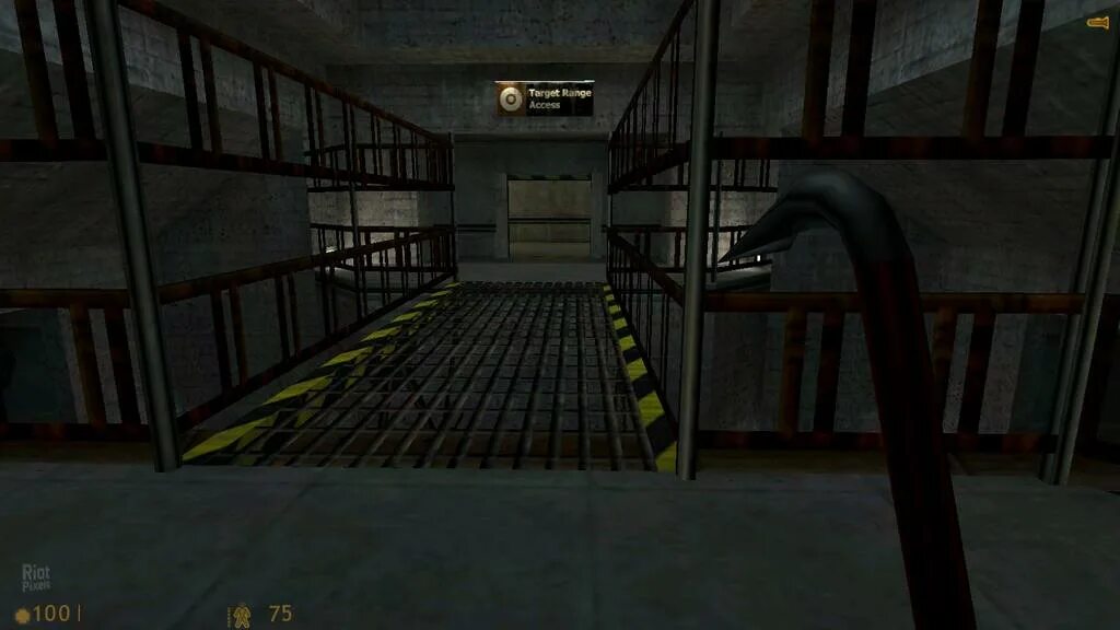 Half life по порядку. Half-Life 1. Half Life 1 1998. Half Life 1.1.1.2 won Интерфейс.