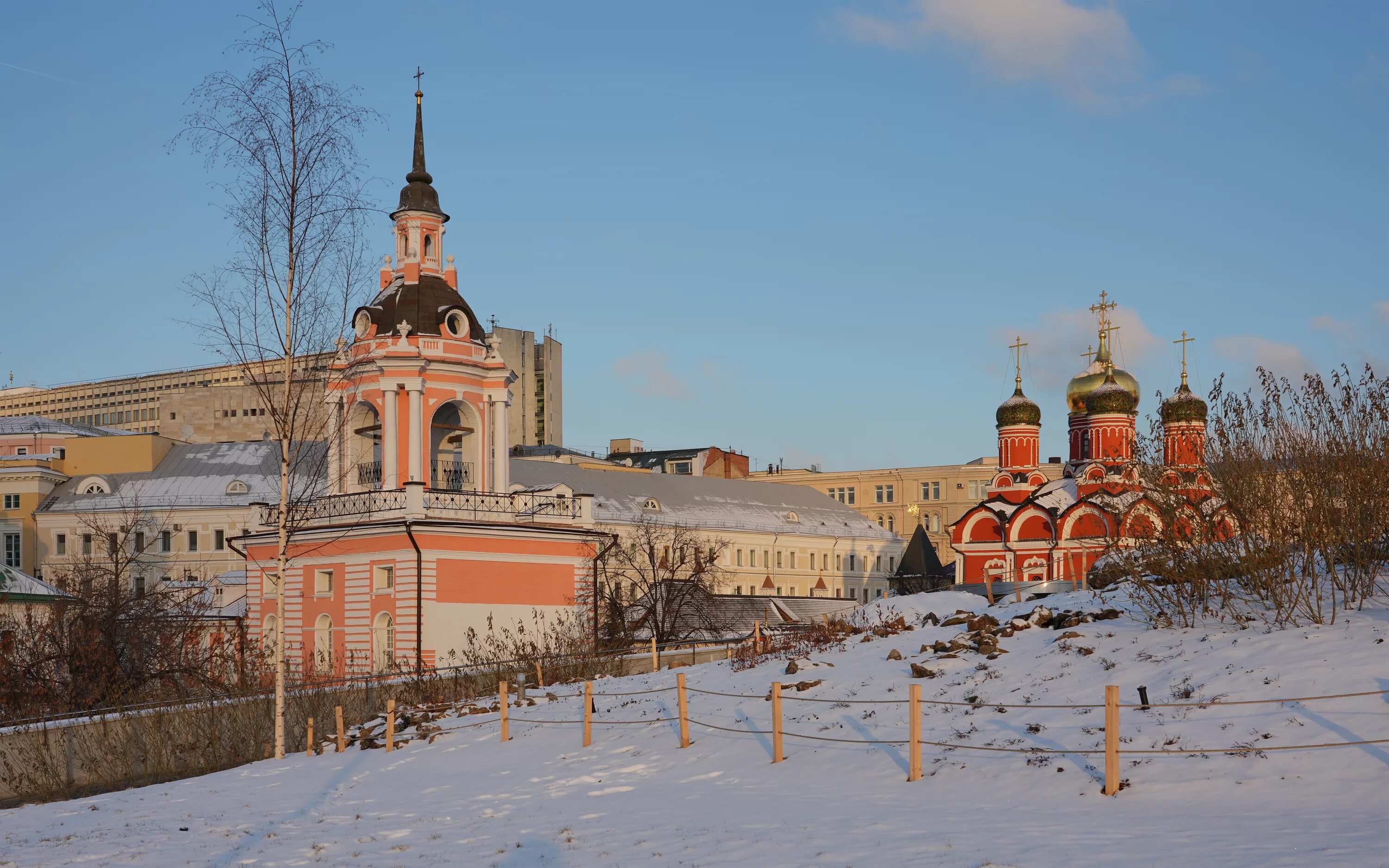 Знаменский монастырь сайт. Знаменский монастырь Москва. Рождественский монастырь (Москва). Златоустовский монастырь в Москве. Новинский монастырь в Москве.