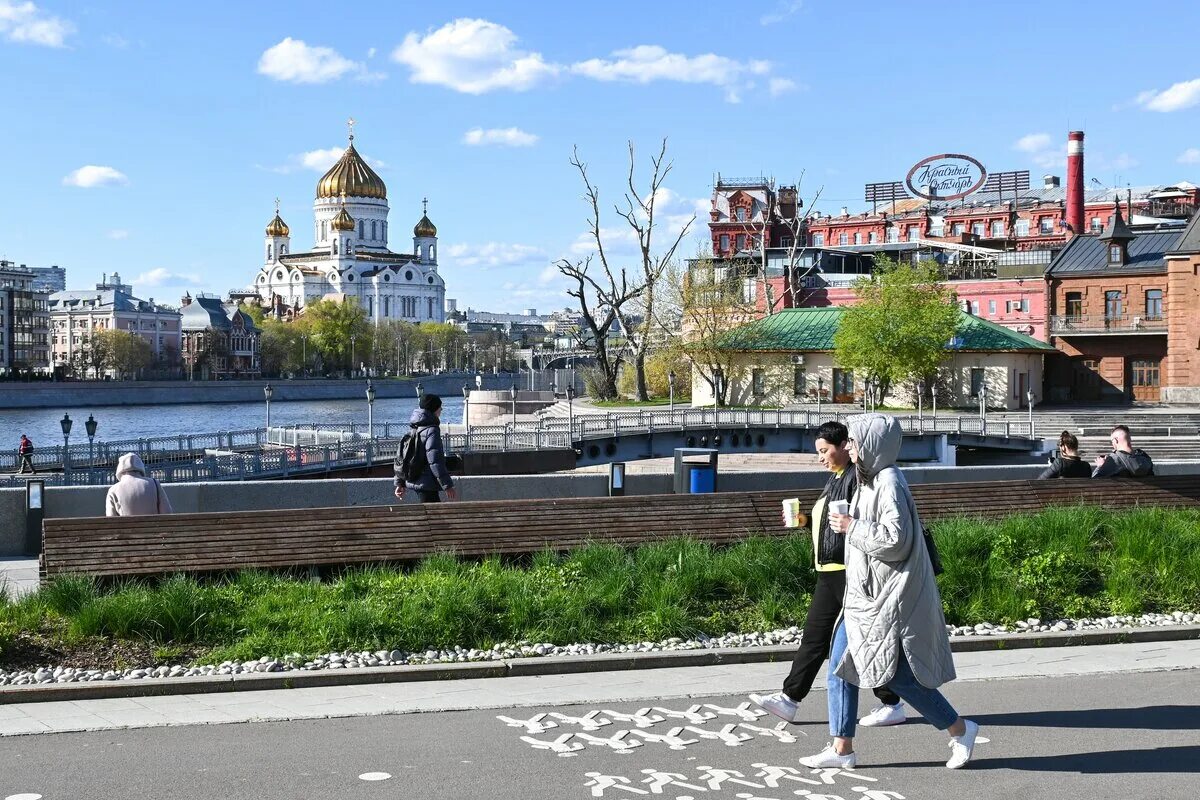 Погода в москве конец апреля начало мая. Апрель в Москве. Москва весной. Потепление в Москве. Москва в мае.