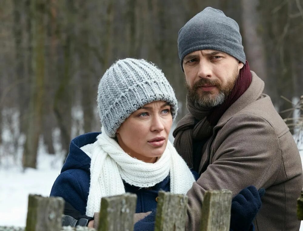 Родная кровь сериал 2018. Ютуб лучшие российские мелодрамы. Ютуб лучшие российские мелодрамы. Екатерина астахова привет от аиста. Русские сериалы про любовь.