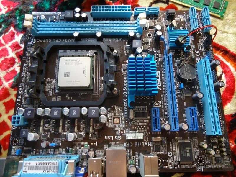 Выключается материнская плата. Материнская плата сокет ам3+. ASUS m5a78l le BIOS 2101. Материнская плата ASUS m5a78l-m Speaker. ASUS m5a78l-m LX биос.