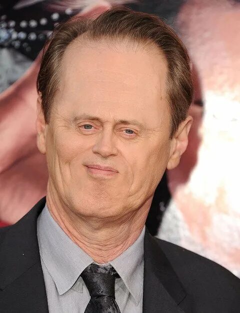 Люди с маленьким лицом. Люди с маленьким лицом. Человек с маленьким лицом. Огромный лоб. Маленькое лицо.