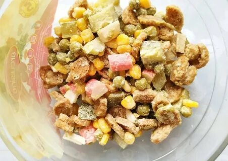Салат с кириешками без